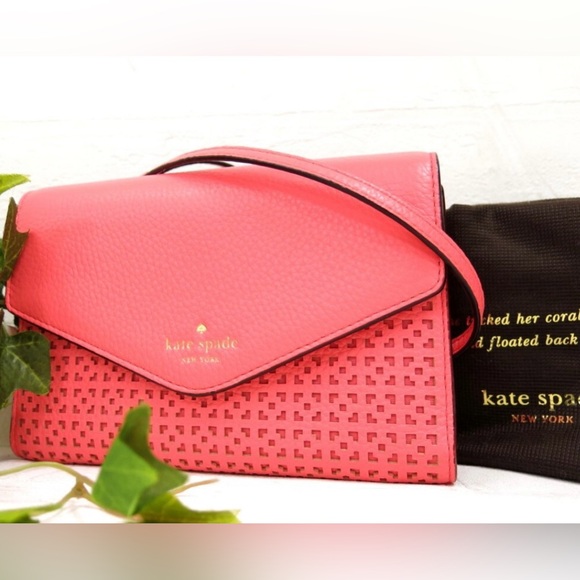 SALE - Kate Spade Crossbody Wallet - 100% Authentic - Picture 1 of 10